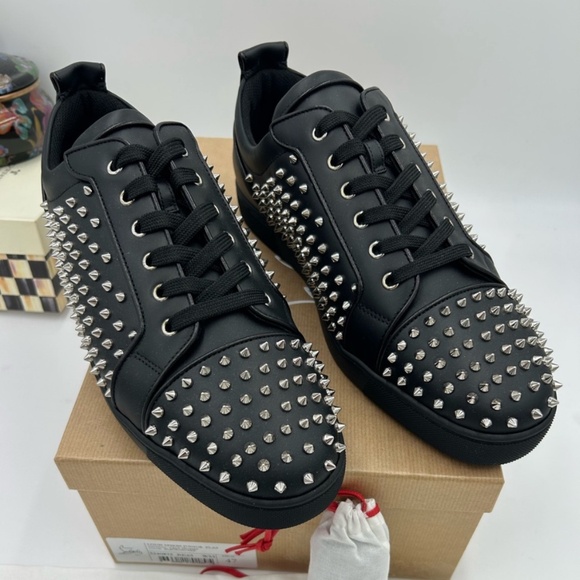 Men’s Christian Louboutin Lewis Junior spiked leather sneakers size 47 Italy - Picture 1 of 15